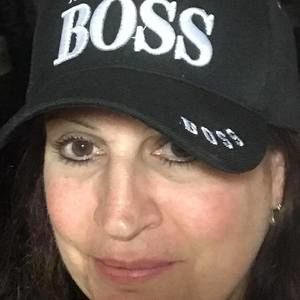 Meet your Posher, Brenda